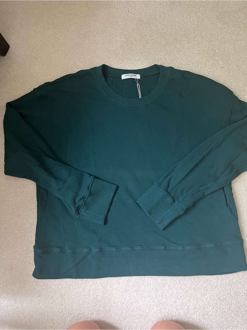Women’s perfectwhitetee Sweatshirt